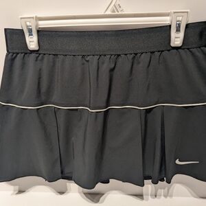 Nike Women's Black Skater Skirt
